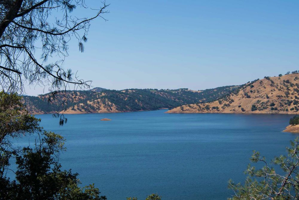 New Melones Lake